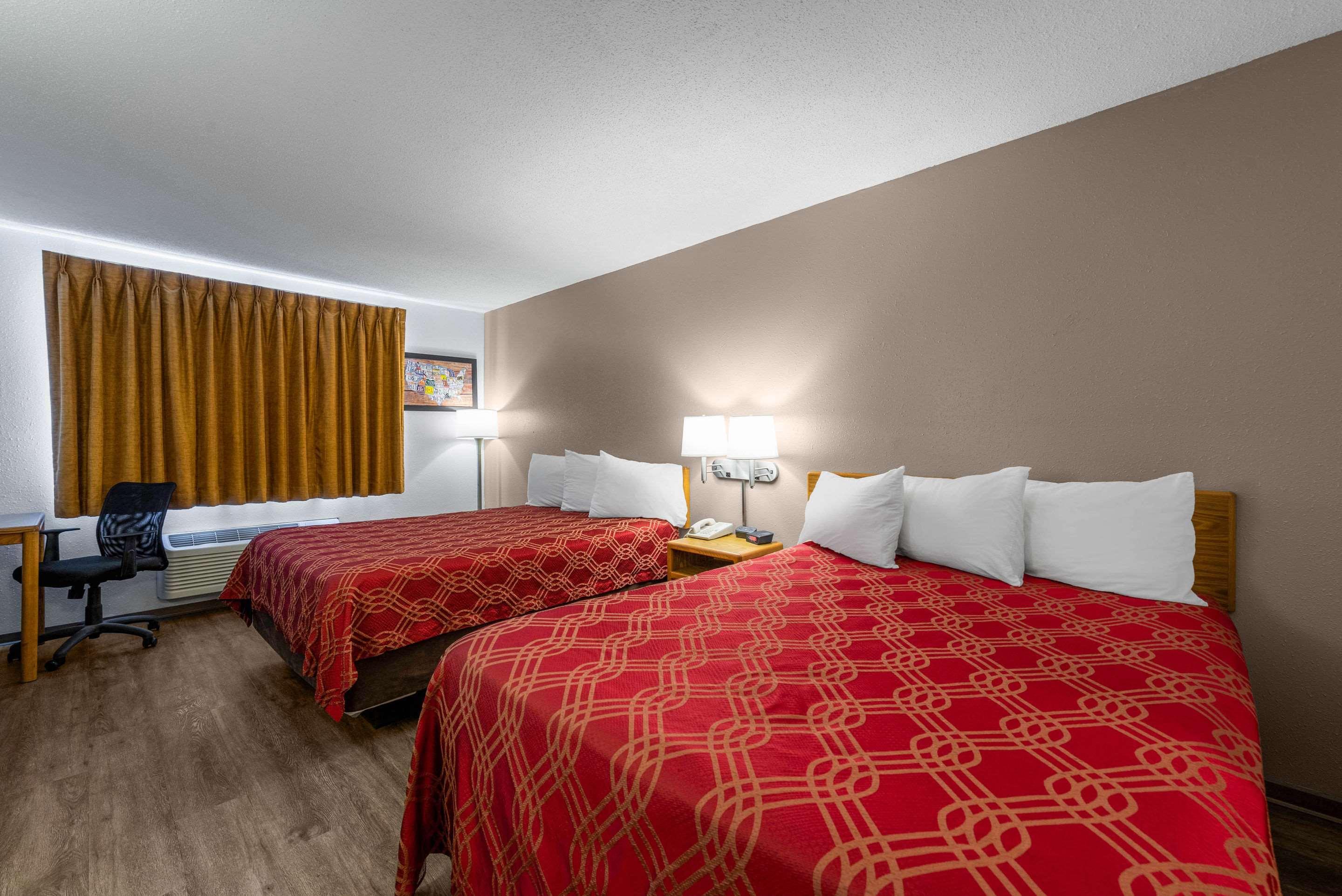 Econo Lodge Ortonville Εξωτερικό φωτογραφία