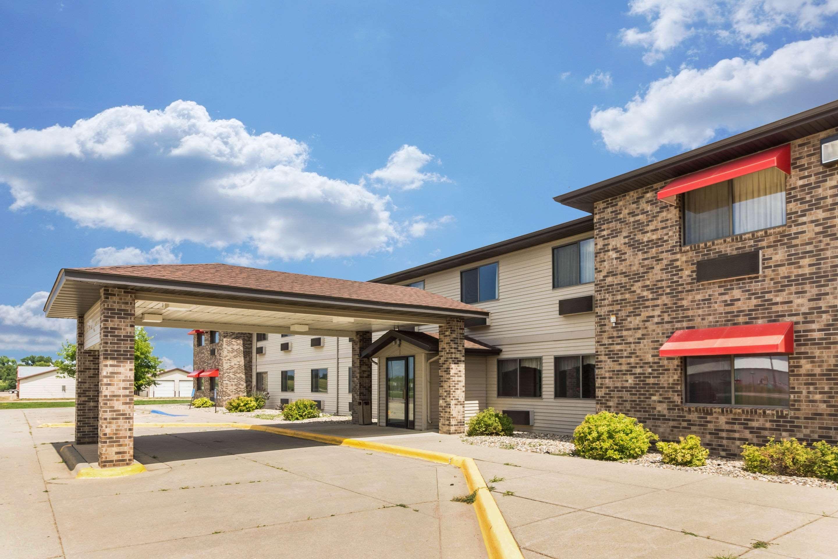 Econo Lodge Ortonville Εξωτερικό φωτογραφία