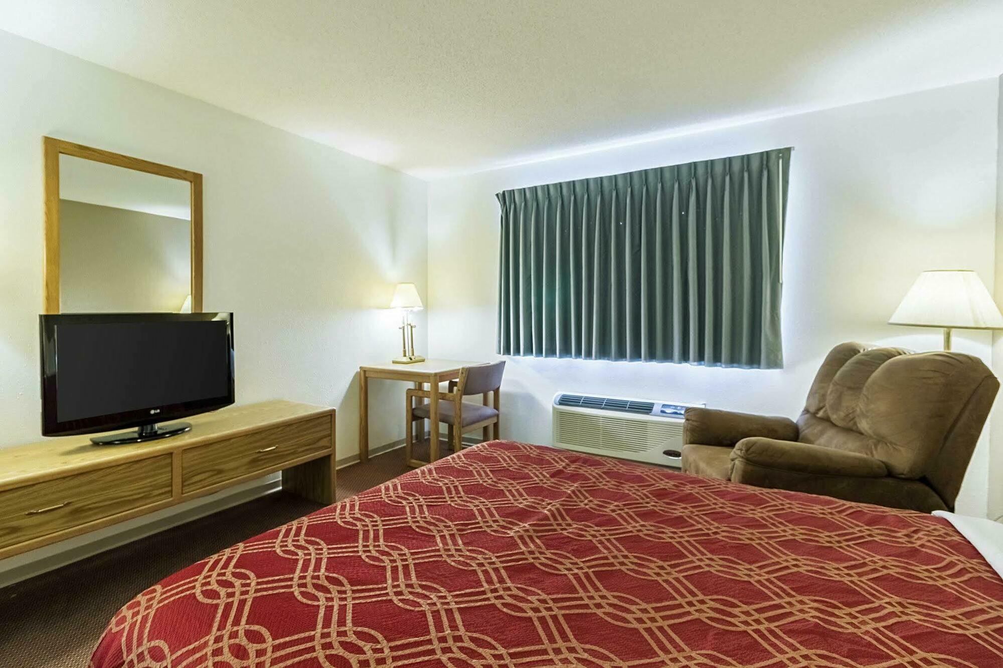 Econo Lodge Ortonville Εξωτερικό φωτογραφία